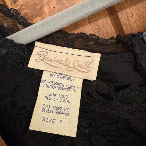 Women’s Cocktail Black Dress with Lace, Size 7 - Picture 5 of 5